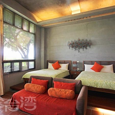 Nantou Puli Sunrise Villa Homestay B&B Bagian luar foto